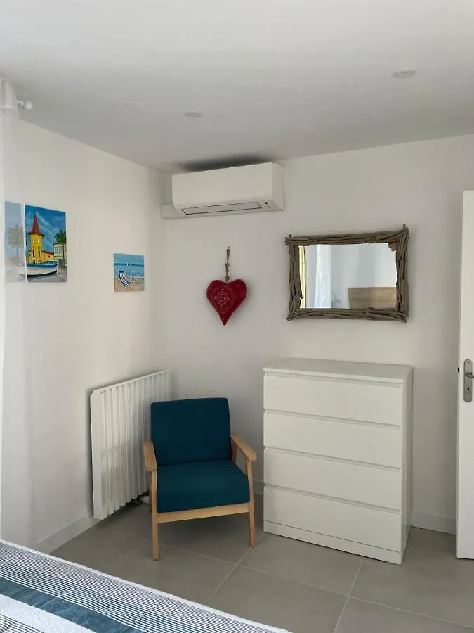 Appartement rénové vue mer avec garage Cagnes-sur-Mer